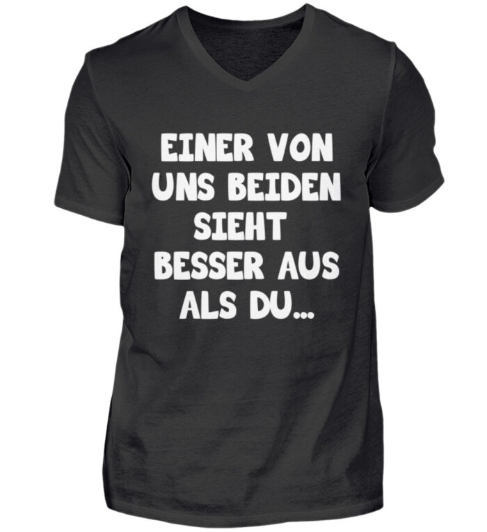 Einer von uns beiden sieht besser aus - Herren V-Neck Shirt-16